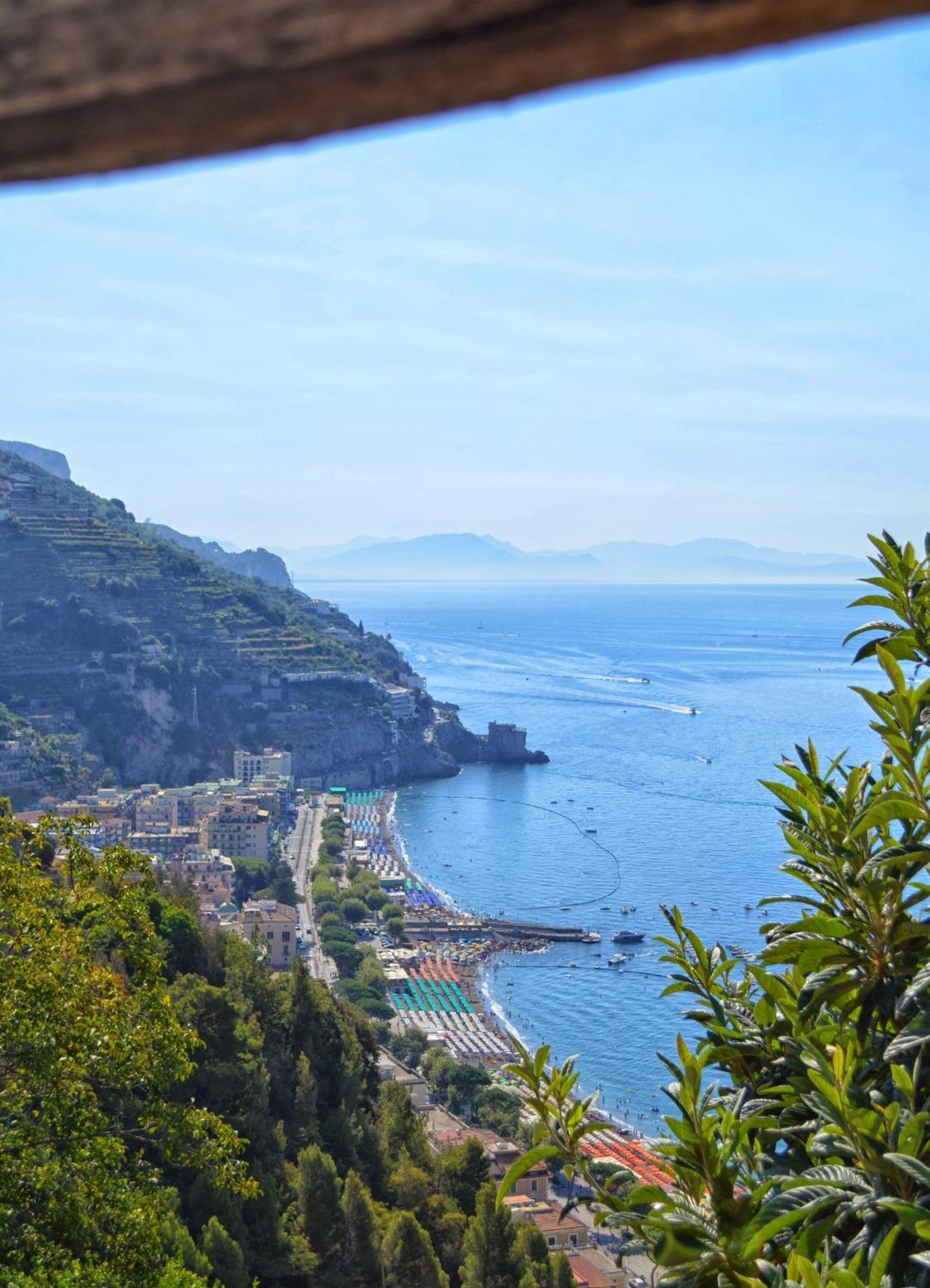 Charming Rooms Amalfi Coast ไมยอรี ภายนอก รูปภาพ